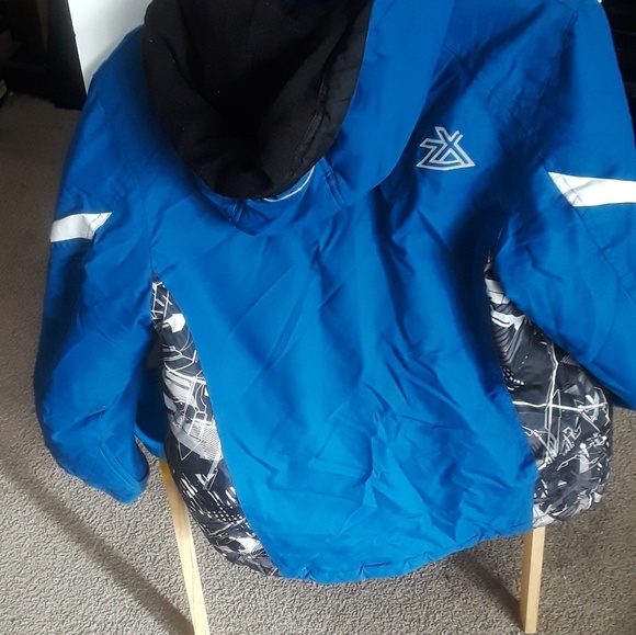 Jacket - Picture 2 of 3